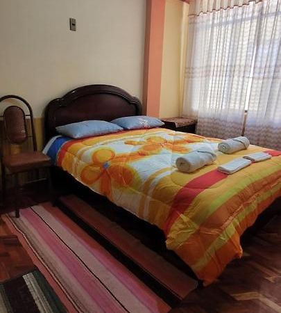 Hostal Sol Y Luna Bed & Breakfast Copacabana  Exterior photo
